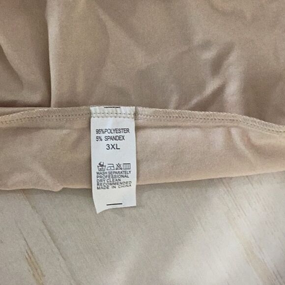 Could be a Train Station Kinda Day Muscle Tee - Picture 2 of 2